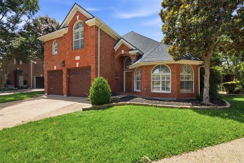 14584 Blueberry Ct, Addison, TX, 75001-7962 | Card Image