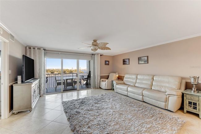 Great Room | Image 8