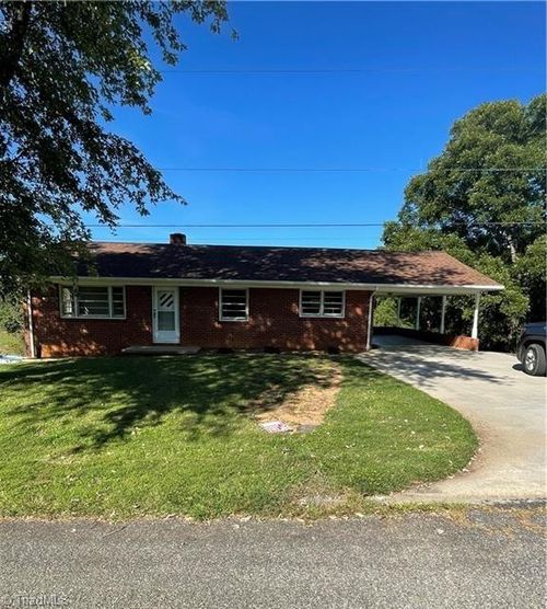 110 Elso Rd, North Wilkesboro, NC, 28659-9217 | Card Image