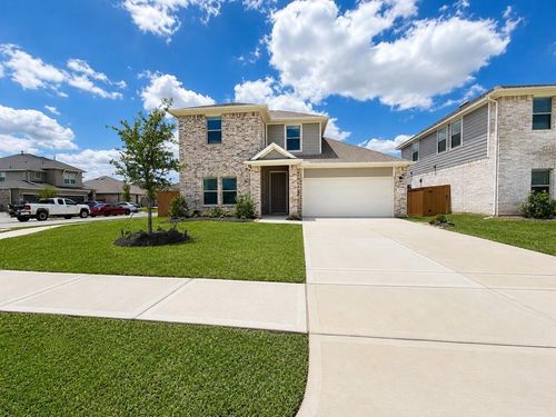 2425 East Heritage Drive, Dayton, TX, 77535 | Card Image
