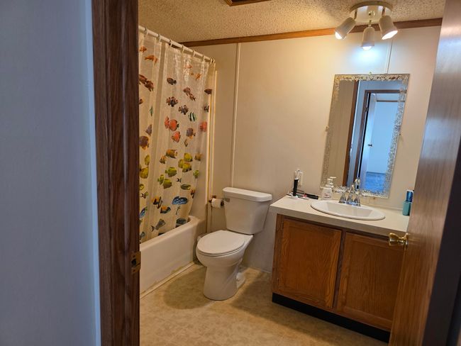 3567 Hollyfield Dr, House other with 3 bedrooms, 2 bathrooms and null parking in Cedar Springs MI | Image 11