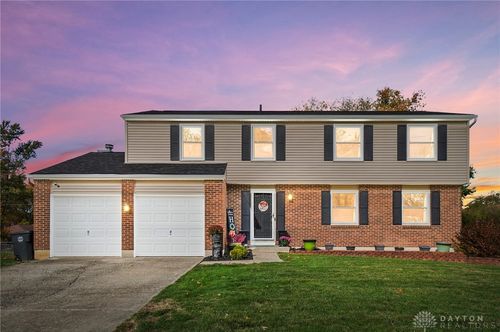 9735 Sheehan Rd, Centerville, OH, 45458-4113 | Card Image