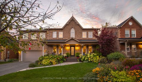 4 Galloway Cres, Uxbridge, ON, L9P1W8 | Card Image
