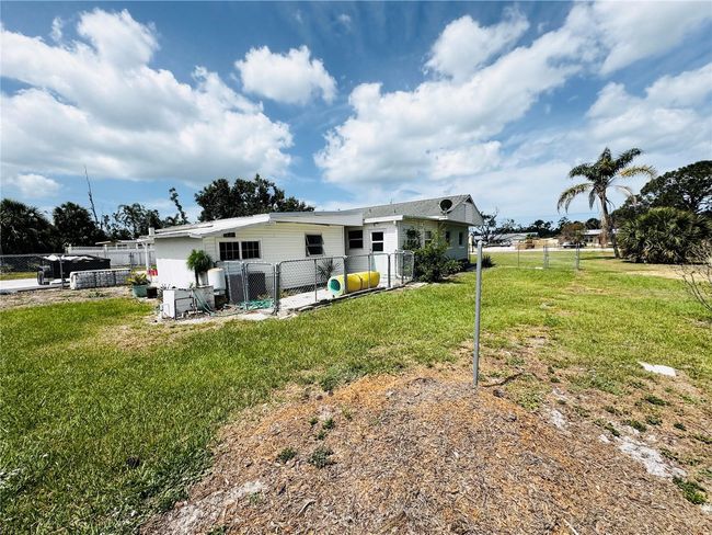 612 Shore Rd, House other with 2 bedrooms, 2 bathrooms and null parking in NOKOMIS FL | Image 51
