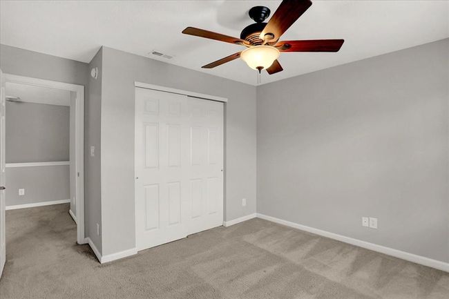 10905 Lemongrass Dr, Condo with 2 bedrooms, 3 bathrooms and null parking in Zionsville IN | Image 38