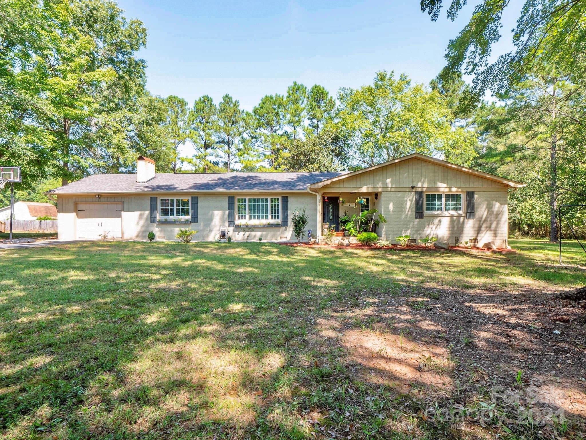Rocky River Pl, Harrisburg, NC 28075