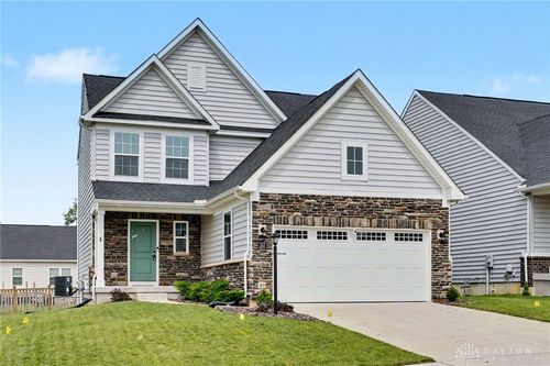 157 Cresting Road, Fairborn, OH, 45324 | Card Image