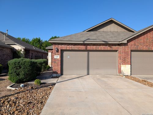 1209 Old Fm 306, New Braunfels, TX, 78130-3052 | Card Image