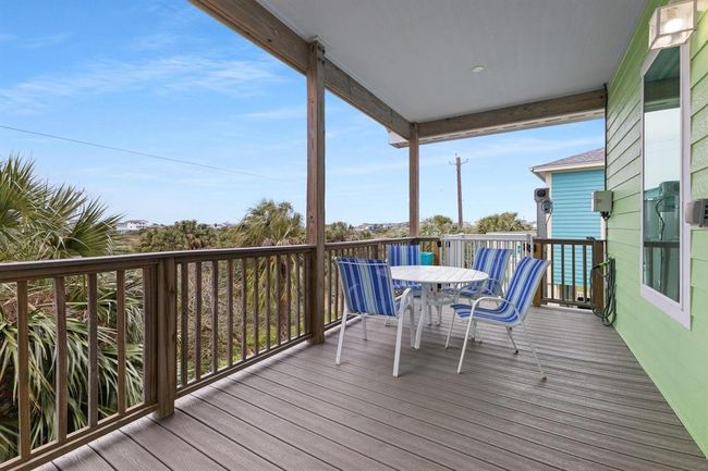 4111 Isla Del Sol, House other with 3 bedrooms, 2 bathrooms and 1 parking in Galveston TX | Image 18