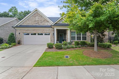 5256 Courtyard Ln, Belmont, NC, 28012-0110 | Card Image