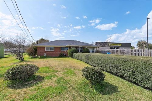 15457 River Rd, Hahnville, LA, 70057-2202 | Card Image