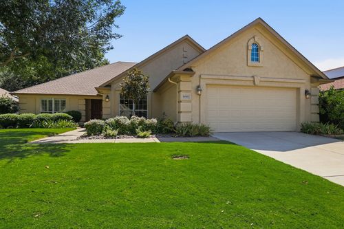 10509 Cascade Dr, Denton, TX, 76207-8660 | Card Image