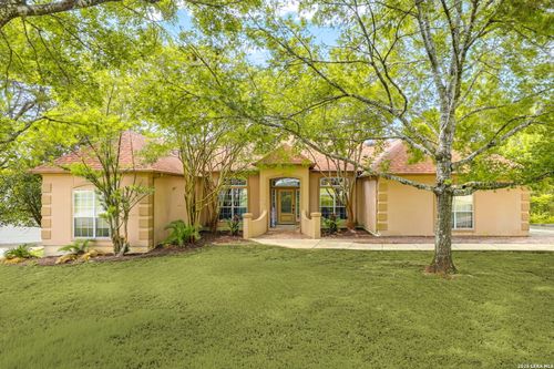 630 Solo St, San Antonio, TX, 78260-6408 | Card Image
