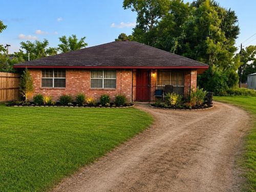 1717 S Victory Dr, Houston, TX, 77088-7144 | Card Image