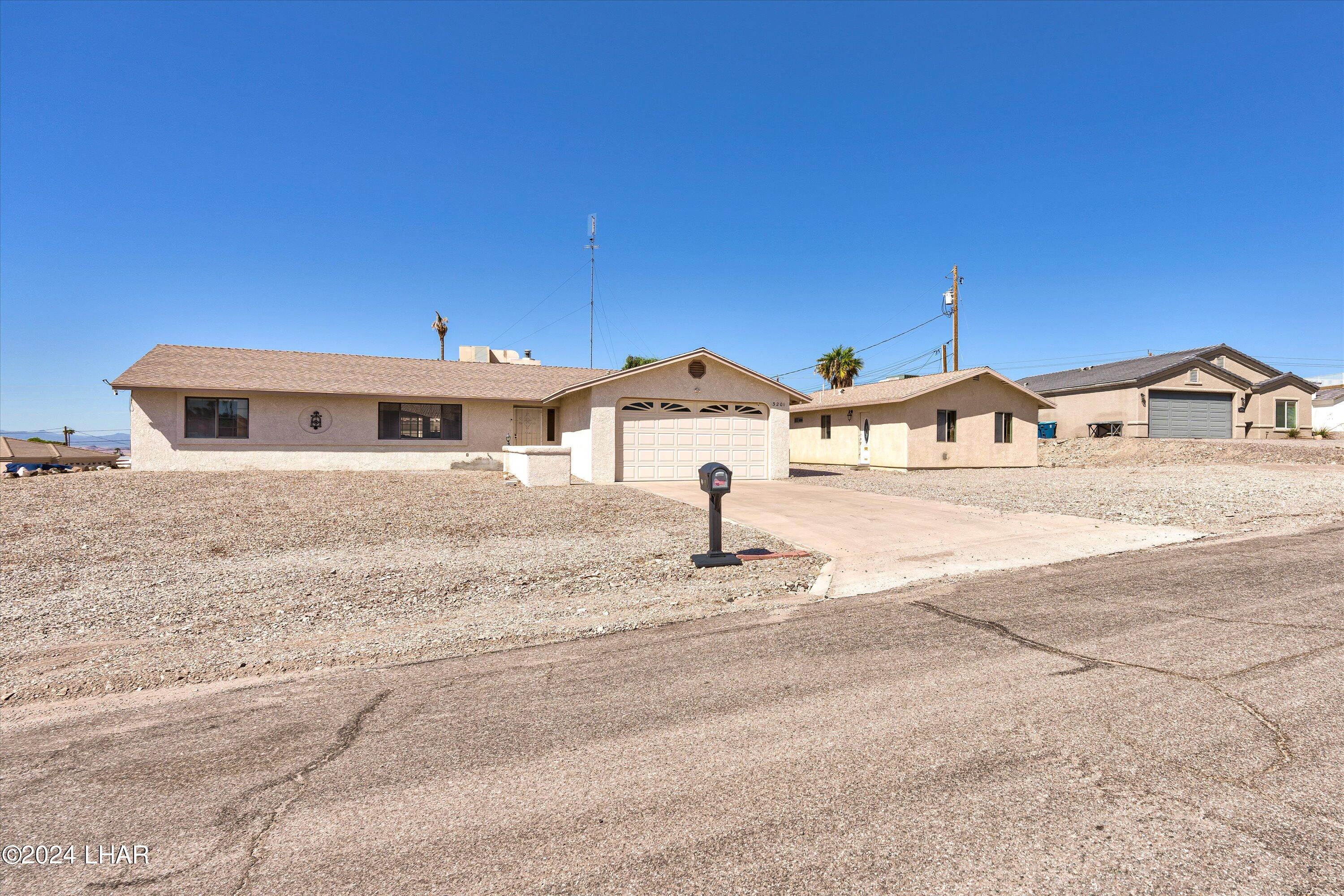 Silver Saddle Dr, Lake Havasu City, AZ 86406