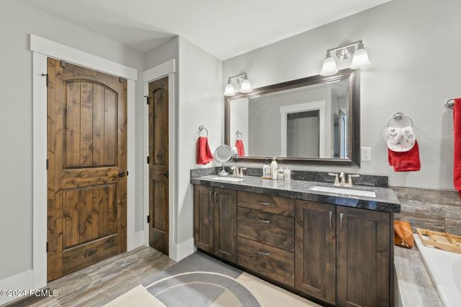 Primary ensuite bathroom | Image 14
