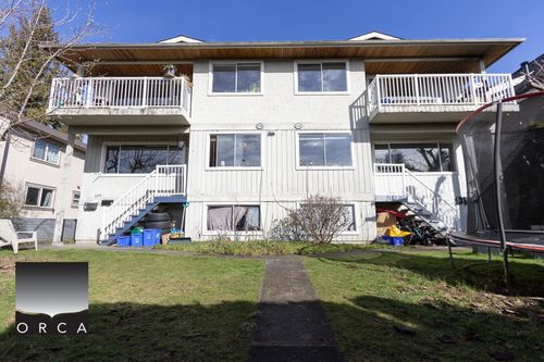 2-518 W Keith Rd, North Vancouver, BC, V7M1M4 | Card Image