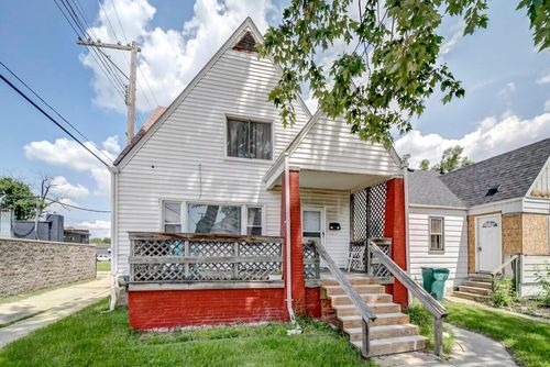 2-27 E Milton Ave, Hazel Park, MI, 48030-2521 | Card Image