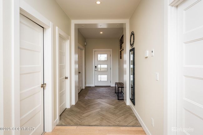 entry-inside | Image 38