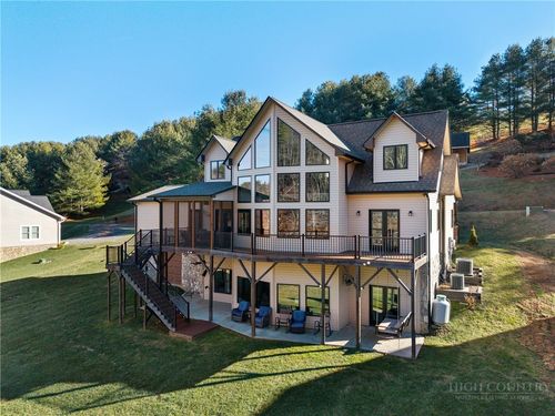446 Green Meadows Dr, Todd, NC, 28684-9483 | Card Image
