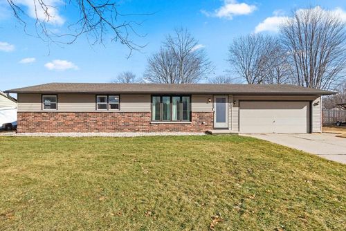 2343 Yellowstone Drive, BELLEVUE, WI, 54311 | Card Image