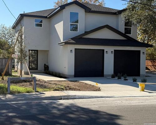 102-2610 Woodbury St, San Antonio, TX, 78217-5733 | Card Image