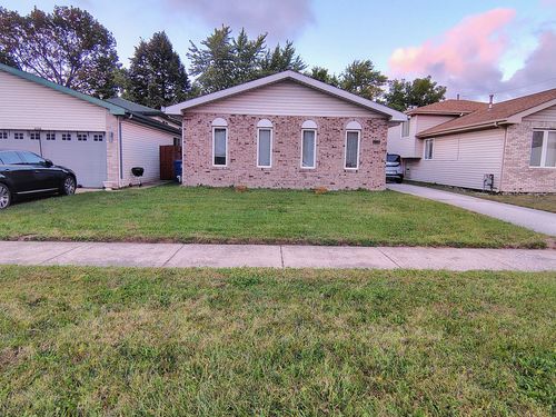 2736 E Goodrich Ave, Burnham, IL, 60633-2002 | Card Image