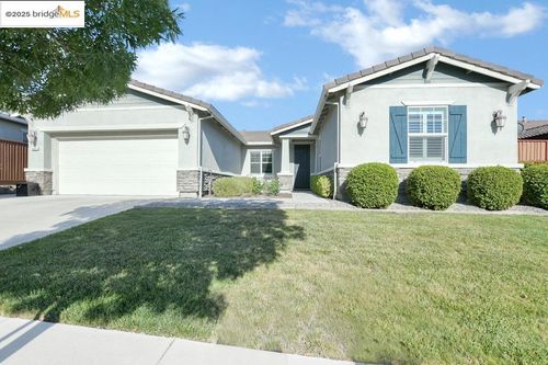 5607 Ventry Way, Antioch, CA, 94531-8672 | Card Image