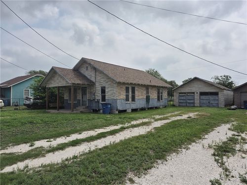 202 N Gregory Street, Gregory, TX, 78359 | Card Image