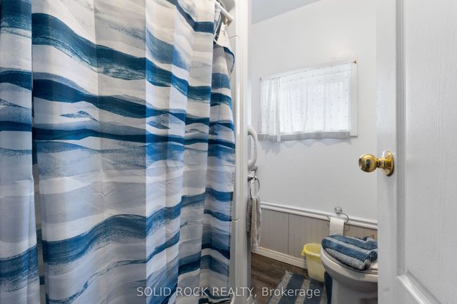 308 Victoria St N, Home with 4 bedrooms, 3 bathrooms and 3 parking in Tweed ON | Image 10
