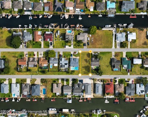 7505 Mako Dr, HUDSON, FL, 34667-3920 | Card Image