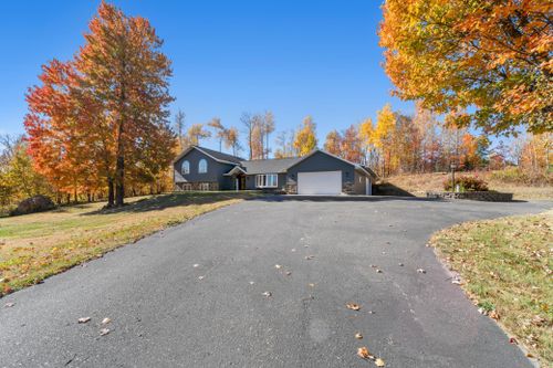 362 Majestic Pines Lane Nw, Bemidji, MN, 56601 | Card Image