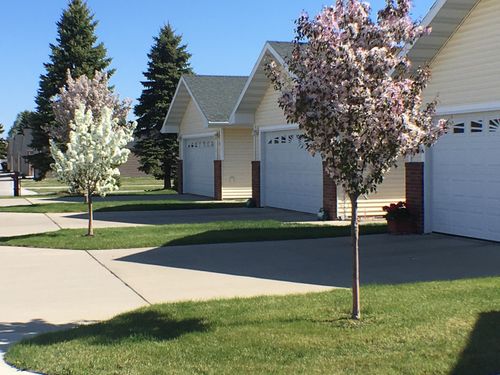 1453 Belsly Blvd, Moorhead, MN, 56560-5194 | Card Image