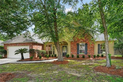 689 Goldflower Ln, Mandeville, LA, 70448-4148 | Card Image