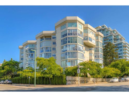 704-1442 Foster Street, White Rock, BC, V4B3X7 | Card Image