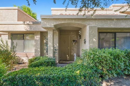 68225 Village Dr, Cathedral City, CA, 92234-6745 | Card Image