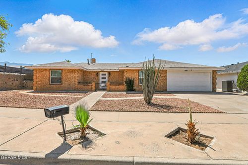 408 San Blas Dr, El Paso, TX, 79912-4319 | Card Image