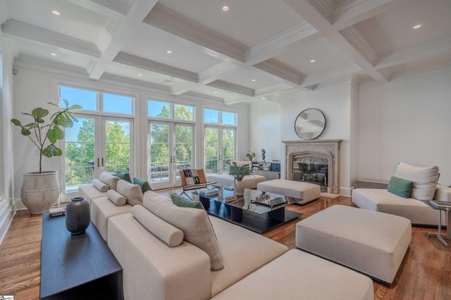 8 Fair Cliff Ct, House other with 4 bedrooms, 5 bathrooms and 3 parking in Landrum SC | Image 9