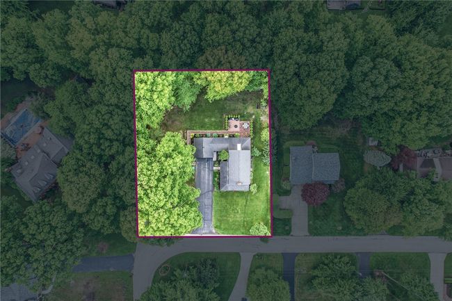 Peaceful residential area from a unique perspective. | Image 47