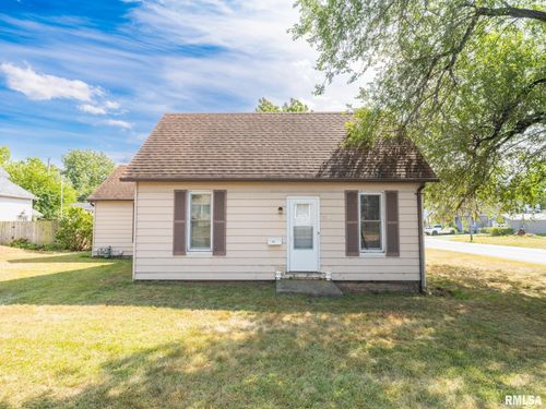 1402 Catherine St, Pekin, IL, 61554-3726 | Card Image