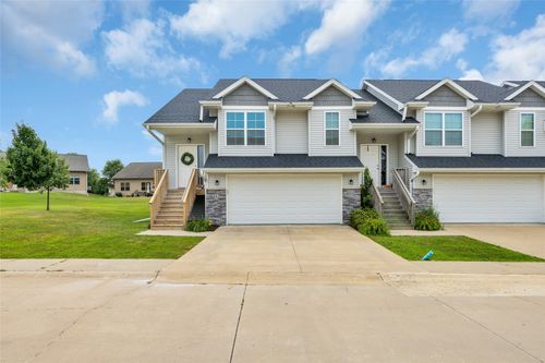 351 Cypress Ct, Solon, IA, 52333-8008 | Card Image