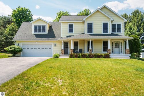 1373 Richman Ct, Traverse City, MI, 49696-7912 | Card Image