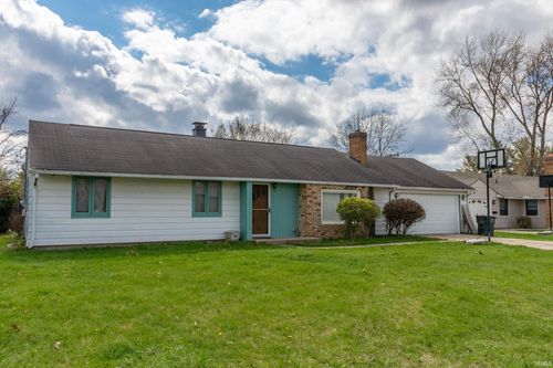 1662 Greenwood Drive, South Bend, IN, 46614-1510 | Card Image