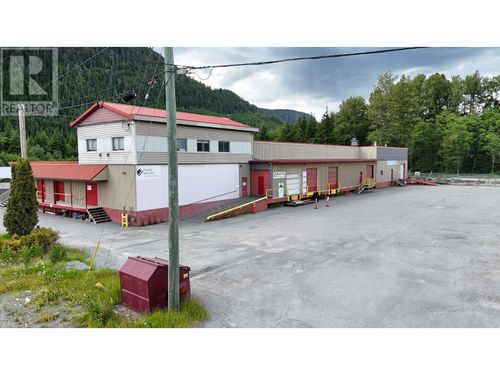 312 Railway Ave, Kitimat, BC, V8C2G2 | Card Image