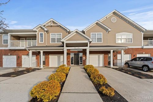 3564 Chestnut Park Ln, Cleves, OH, 45002-2377 | Card Image