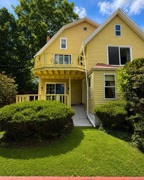 9 Smith Street, Thompson, NY, 12701 | Card Image