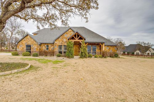 197 Pinnacle Peak Ln, Weatherford, TX, 76087-4048 | Card Image