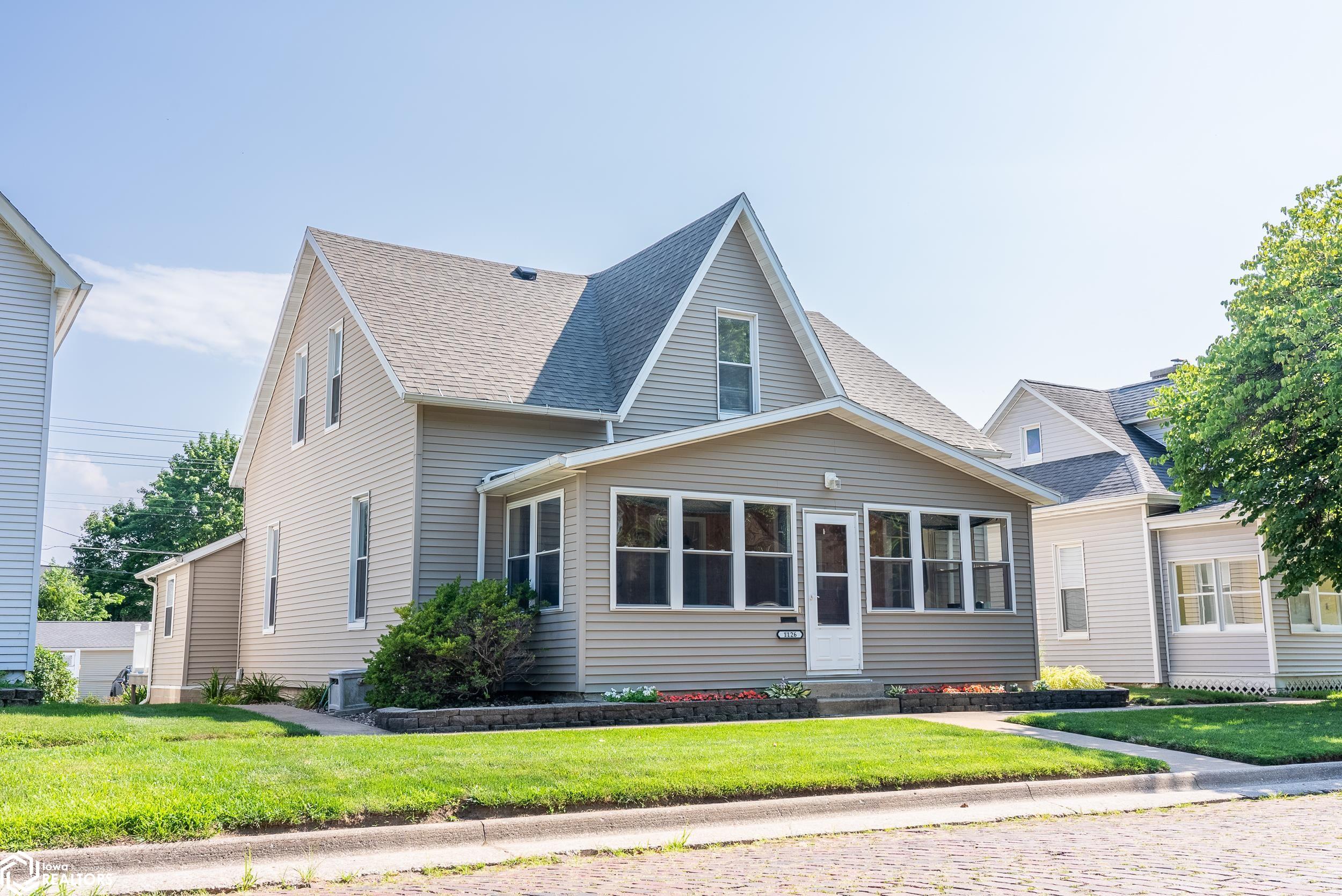 Avenue C , Fort Madison, IA 52627
