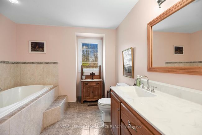 28 Hard Island Rd, House other with 4 bedrooms, 3 bathrooms and 6 parking in Athens ON | Image 31