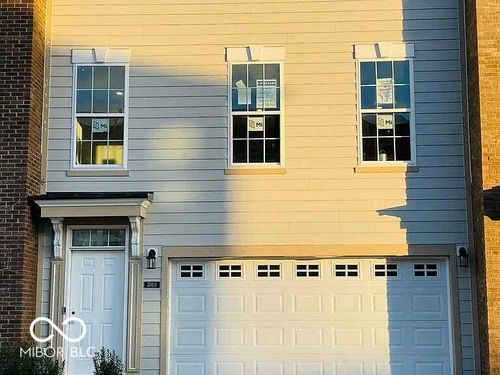 7010 Sunstone Pl, Carmel, IN, 46033-7843 | Card Image